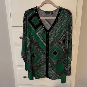 Susan Graver Artisan Liquid Knit 2X Emerald Geometric Blouse